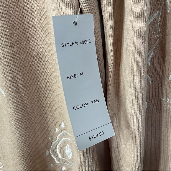 Finity Tan Embroidered Cardigan Sweater M Neutral Nude Lightweight - Picture 6 of 10